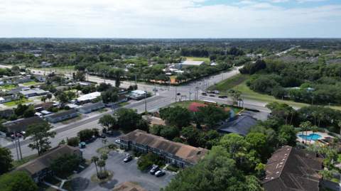 850 Hill Drive #D, West Palm Beach FL - photo 6 of 41