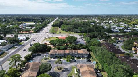 850 Hill Drive #D, West Palm Beach FL - photo 8 of 41