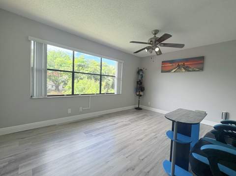 850 Hill Drive #D, West Palm Beach FL - photo 15 of 41