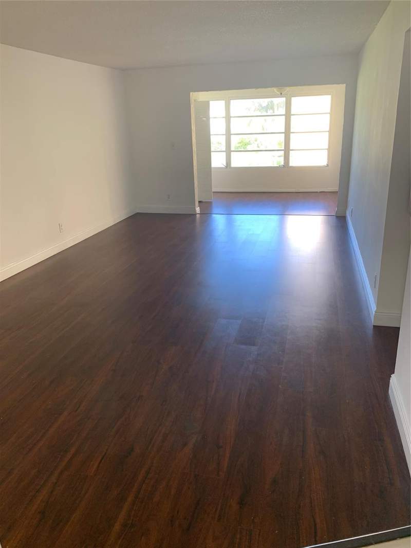 2 bedroom Condominium at 9273 SW 8th Street #206, Isle Of Sandalfoot Condo, Boca Raton — photo 5