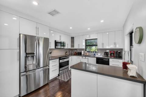 3250 NE 12th Street #6, Pompano Beach FL - photo 18 of 56