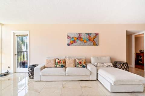 2000 Atlantic Shores Boulevard #Apt 410, Hallandale Beach FL - photo 18 of 53