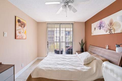 2000 Atlantic Shores Boulevard #Apt 410, Hallandale Beach FL - photo 22 of 53