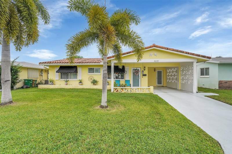 2 bedroom Single Family Residence at 4600 NW 45th Street, Mainlands Of Tamarac Lakes, Tamarac — photo 3
