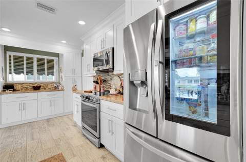 4600 NW 45th Street, Tamarac FL - photo 12 of 18