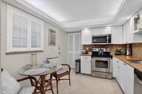 6300 NW 2nd Avenue #306, Boca Raton FL - photo 18 of 43