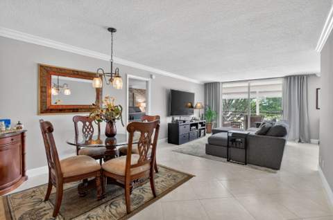 6300 NW 2nd Avenue #306, Boca Raton FL - photo 8 of 43