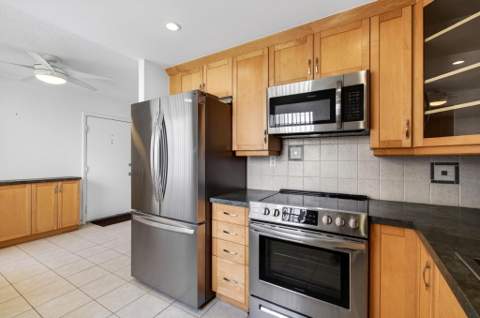 167 Normandy #D, Delray Beach FL - photo 6 of 46