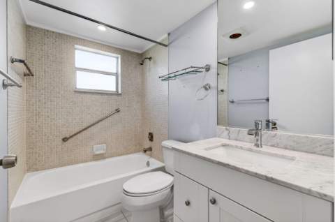 167 Normandy #D, Delray Beach FL - photo 19 of 46