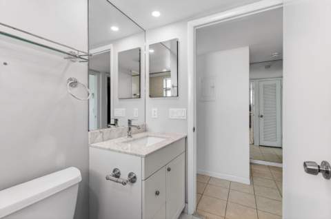 167 Normandy #D, Delray Beach FL - photo 21 of 46