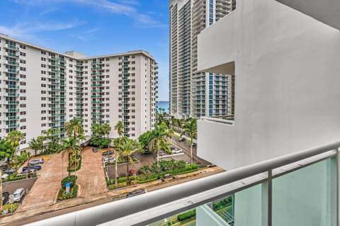 3000 S Ocean Drive #714, Hollywood FL - photo 24 of 85