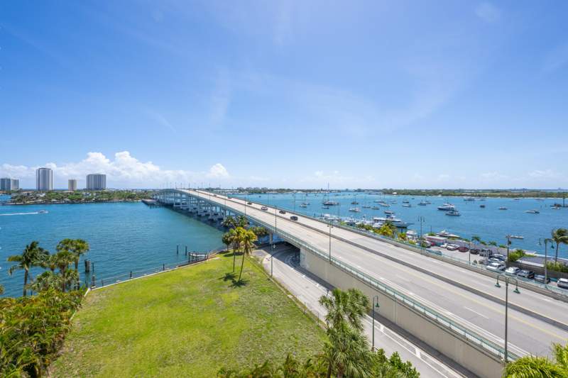 3 bedroom Condominium at 2640 Lake Shore Drive #1811, Marina Grande Riviera Beach Condo, Riviera Beach — photo 2