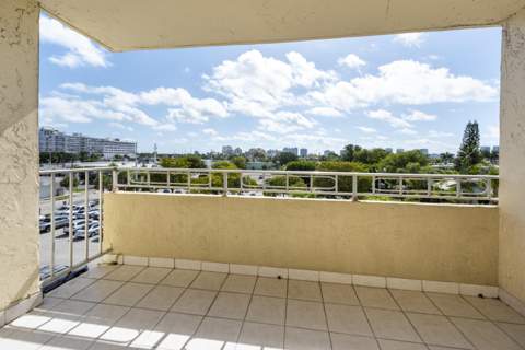 900 NE 18th Avenue #409, Fort Lauderdale FL - photo 15 of 22