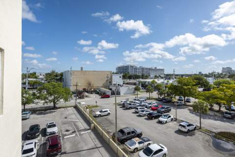 900 NE 18th Avenue #409, Fort Lauderdale FL - photo 17 of 22