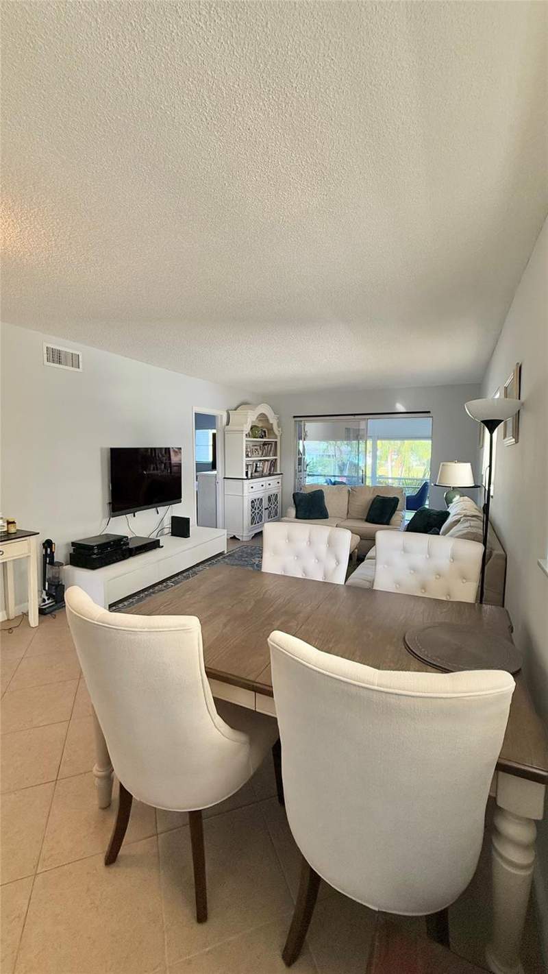 2 bedroom Condominium at 4200 Crystal Lake Drive #210, Crystal House Condo, Pompano Beach — photo 5