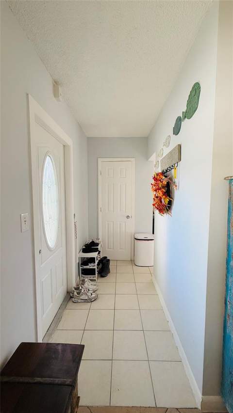 4200 Crystal Lake Drive #210, Pompano Beach FL - photo 9 of 36