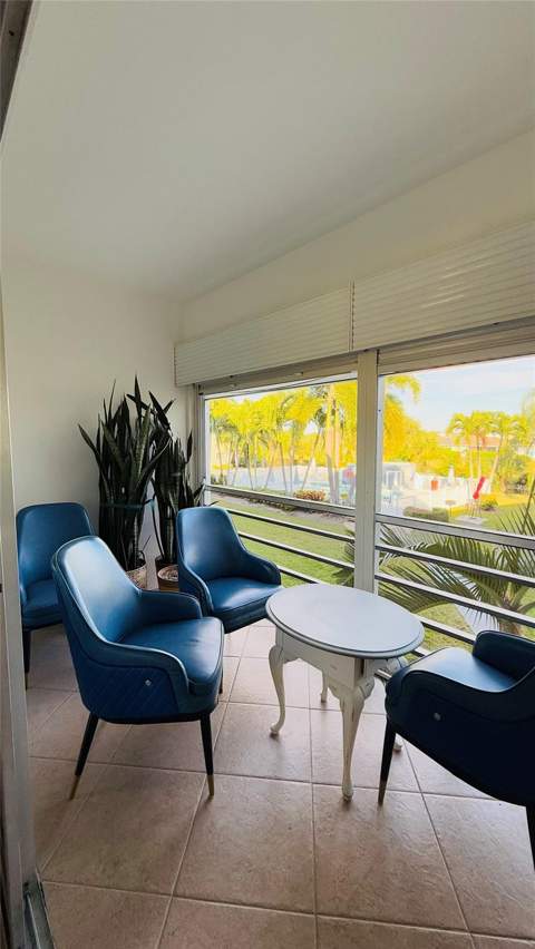 4200 Crystal Lake Drive #210, Pompano Beach FL - photo 10 of 36