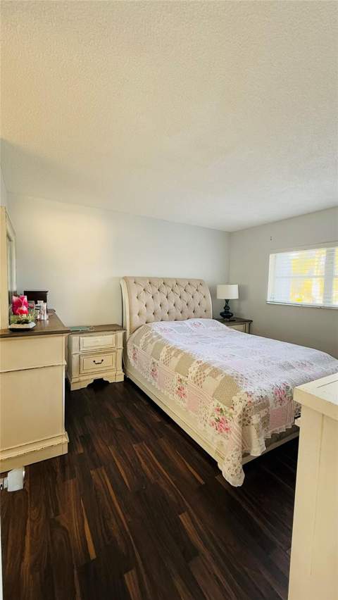 4200 Crystal Lake Drive #210, Pompano Beach FL - photo 14 of 36