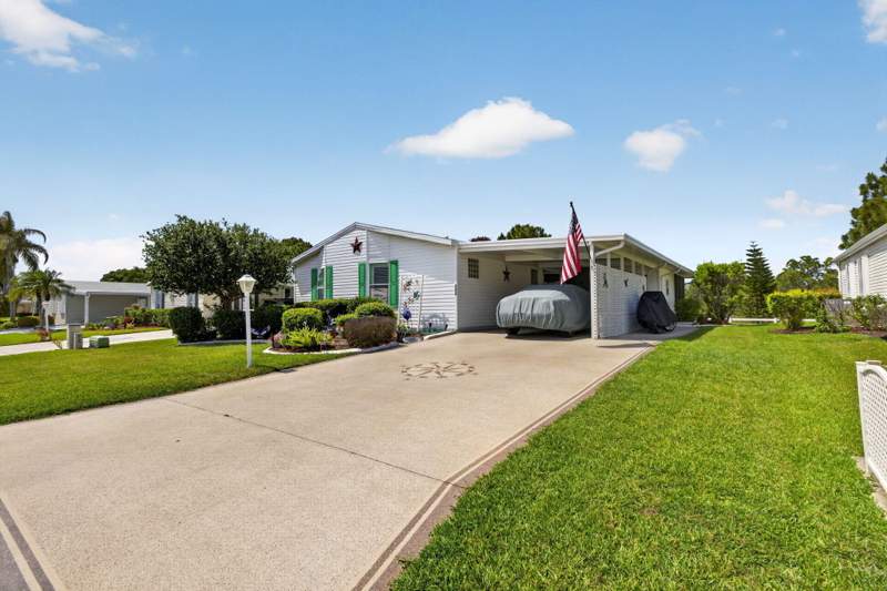 2 bedroom Manufactured Home at 2820 Eagle's Nest Way, Eagle'S Retreat At Savanna Club Phase 2, Port St. Lucie — photo 4