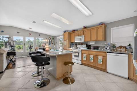 2820 Eagle's Nest Way, Port St. Lucie FL - photo 13 of 43