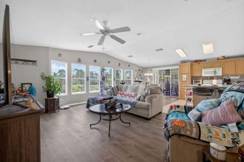 2820 Eagle's Nest Way, Port St. Lucie FL - photo 15 of 43