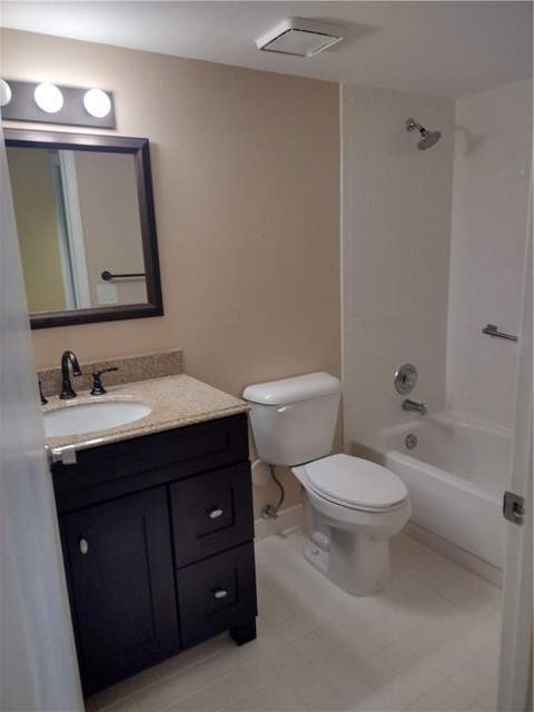 7621 Trent Drive #111, Tamarac FL - photo 14 of 27