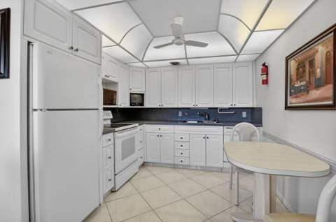 2035 Ainslie, Boca Raton FL - photo 8 of 78