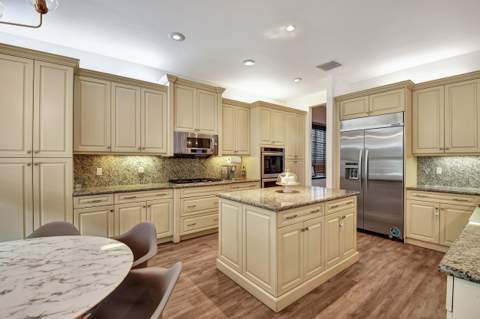 16879 Bridge Crossing Circle, Delray Beach FL - photo 18 of 83