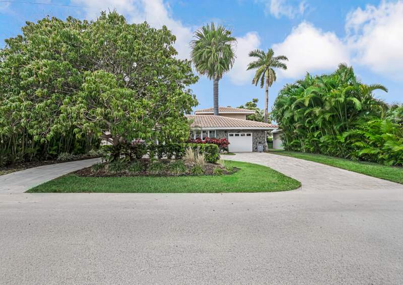 3 bedroom Single Family Residence at 491 SE 16th Avenue, Snug Harbor Sec Four, Pompano Beach — photo 3