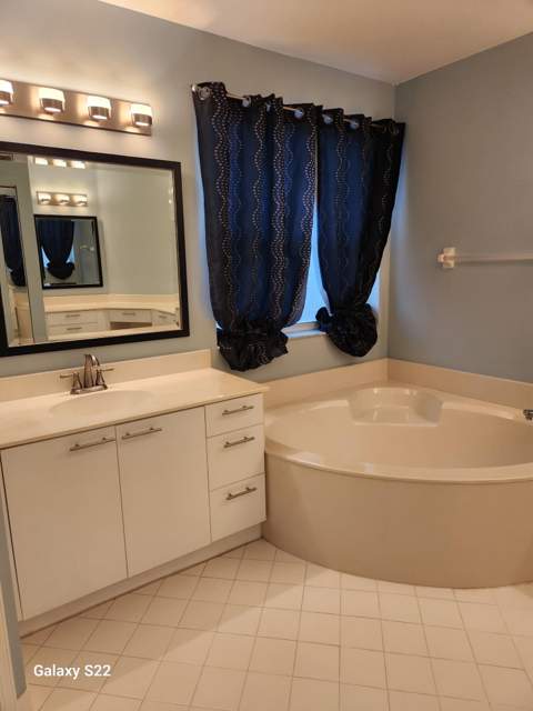15729 NW Tenth Street, Pembroke Pines FL - photo 17 of 26