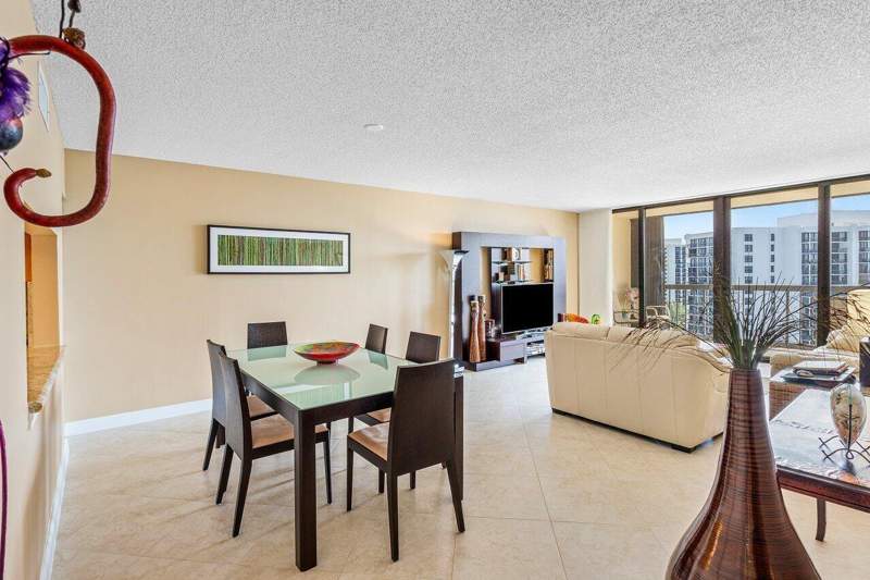2 bedroom Condominium at 4740 S Ocean Boulevard #1515, Braemar Isle Condo, Highland Beach — photo 3