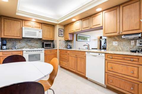 4740 S Ocean Boulevard #1515, Highland Beach FL - photo 11 of 57