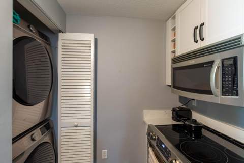 400 N Federal Highway #204s, Boynton Beach FL - photo 9 of 11