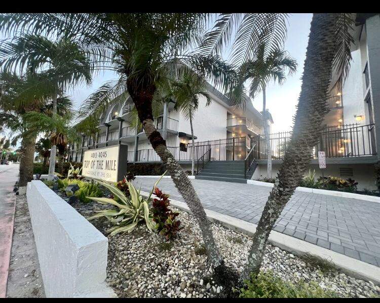 1 bedroom Condominium at 4013 N Ocean Drive #109, Top Of The Mile Condo, Lauderdale-By-The-Sea — photo 3