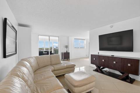 5500 NW 2nd Avenue #718, Boca Raton FL - photo 6 of 38