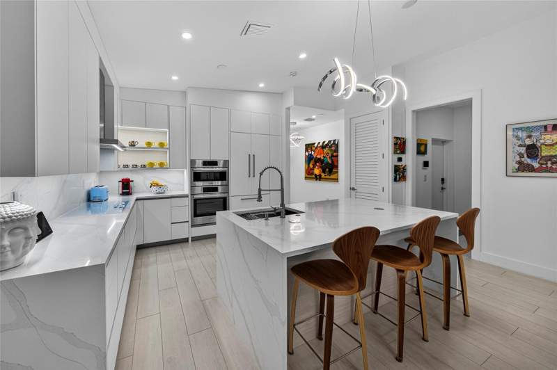 3 bedroom Single Family Residence at 21 NE 25th Street, Petite, Wilton Manors — photo 4
