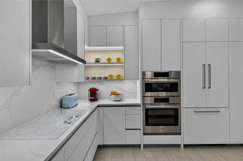21 NE 25th Street, Wilton Manors FL - photo 6 of 47