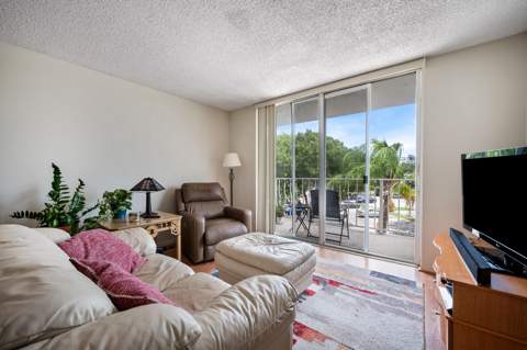 500 Executive Center Drive #3k, West Palm Beach FL - photo 9 of 18