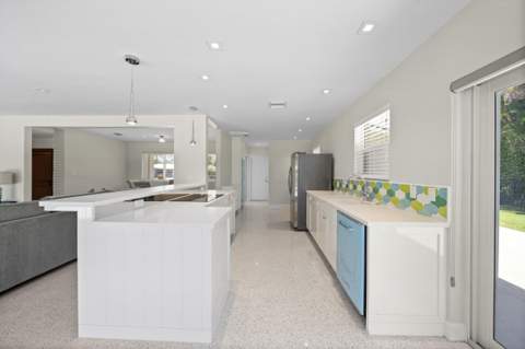 2259 Ibis Isle Road, Palm Beach FL - photo 12 of 35