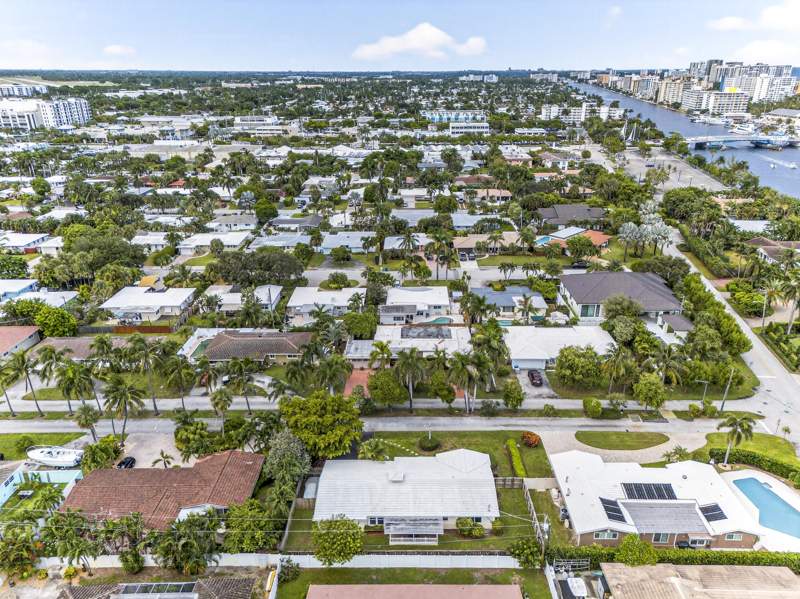 2 bedroom Single Family Residence at 2750 SE 3rd Street, Palm Ridge, Pompano Beach — photo 4