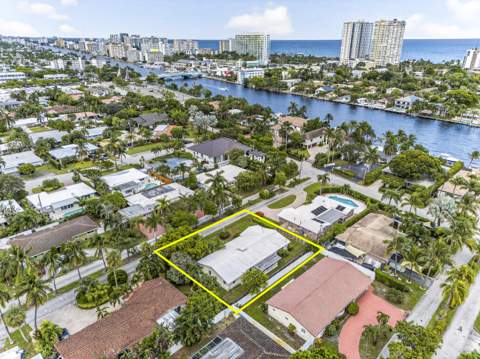 2750 SE 3rd Street, Pompano Beach FL - photo 6 of 54