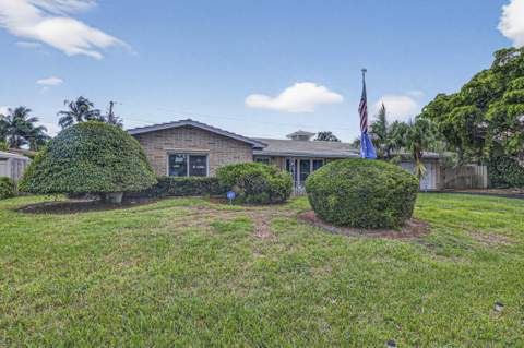 2750 SE 3rd Street, Pompano Beach FL - photo 13 of 54