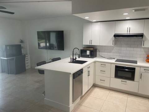 2900 NE 30th Street #B-2, Fort Lauderdale FL - photo 6 of 31