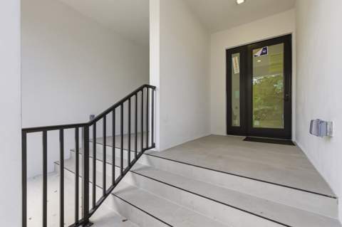 821 SW 1st Street, Fort Lauderdale FL - photo 9 of 45