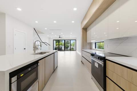 821 SW 1st Street, Fort Lauderdale FL - photo 17 of 45