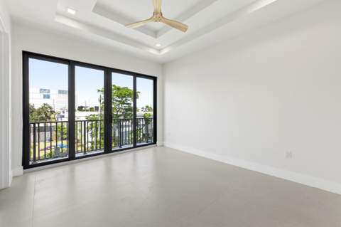 821 SW 1st Street, Fort Lauderdale FL - photo 24 of 45
