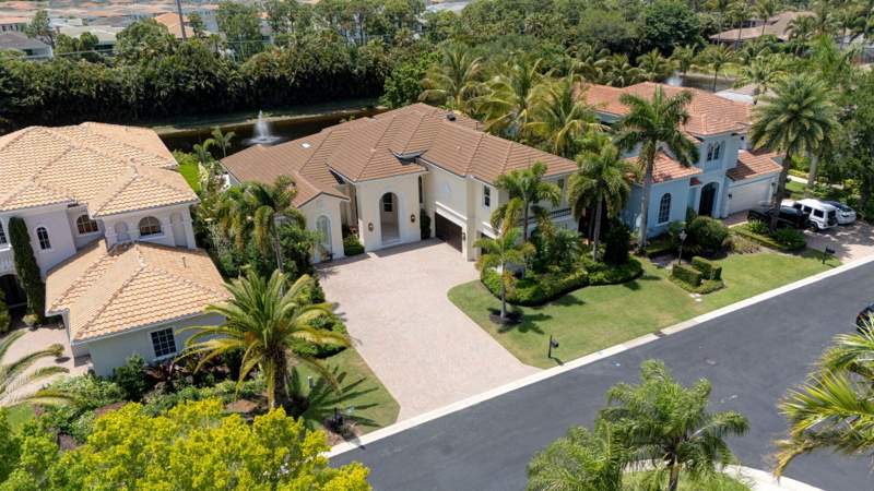 6 bedroom Single Family Residence at 4131 Venetia Way, San Michele, Palm Beach Gardens — photo 4