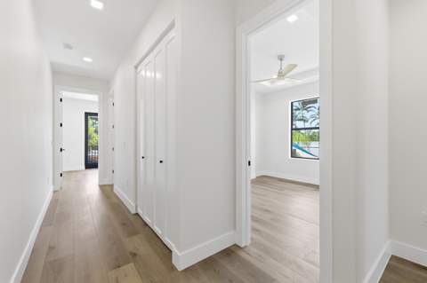 819 SW 1st Street, Fort Lauderdale FL - photo 22 of 43