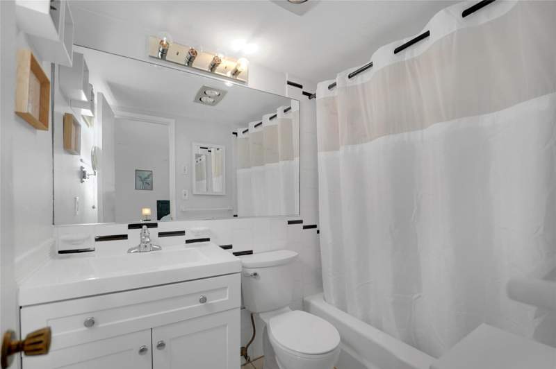 2 bedroom Condominium at 257 S Cypress Road #401, Barcelona Condo North Bldg 400, Pompano Beach — photo 5