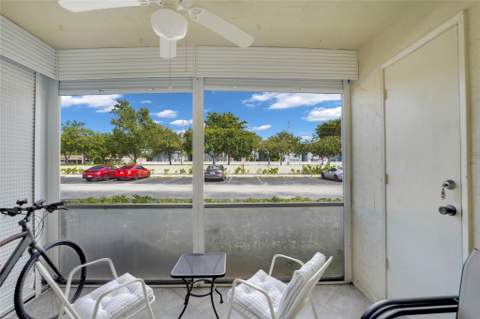 257 S Cypress Road #401, Pompano Beach FL - photo 16 of 34